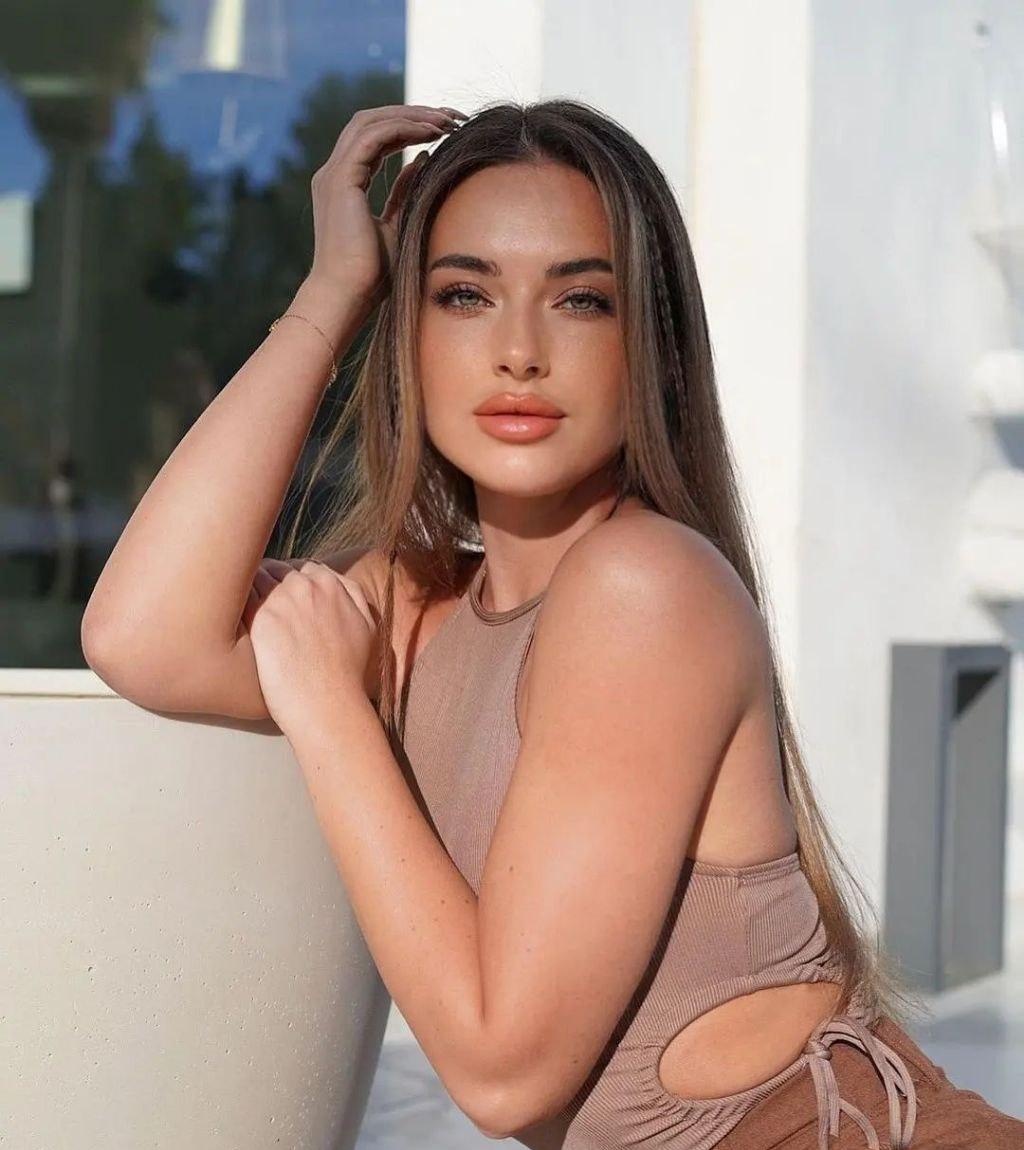 Алла привлекальеная девушка из Ждановки цена от 4000 руб